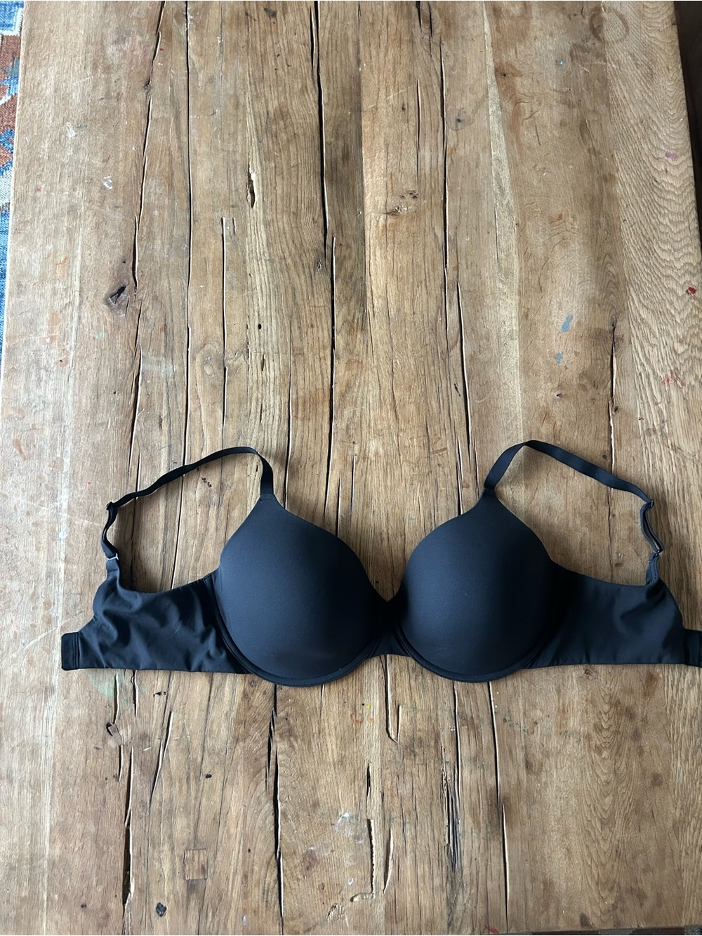 SKIMS Black T-Shirt Bra - Women's Smooth Molded Cup Bra 36DD